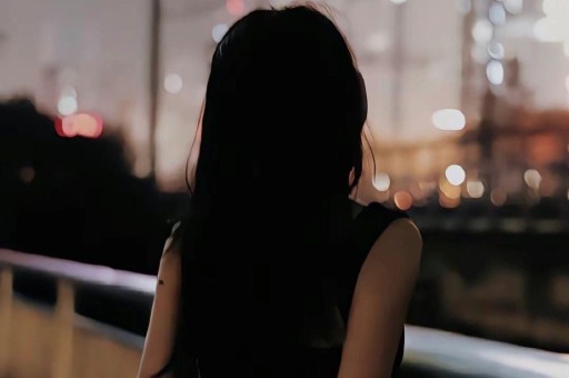 前TVB知名女星又曝大瓜当众被男星伸手进裤子因在海上不敢吭